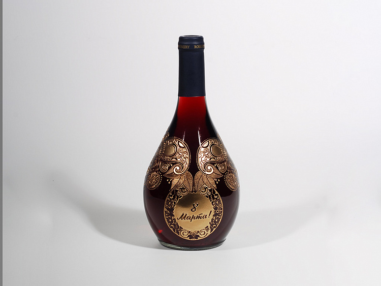 Вино подарочное «8 МАРТА» - производство сувениров